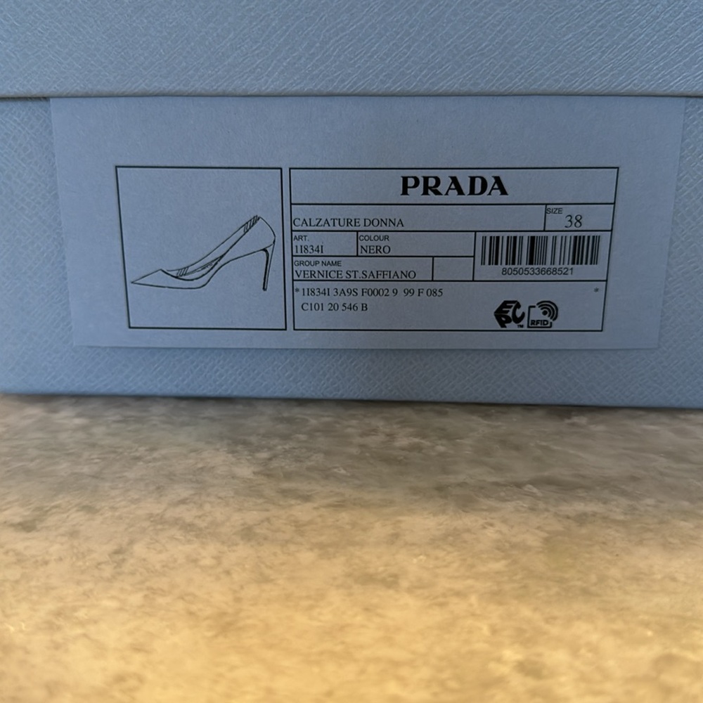 Prada Shoes, Calzature Donna in Black, size 38Euro 8US. - Picture 12 of 12